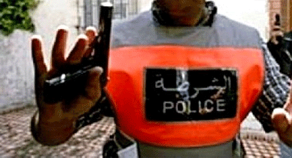 شرطي يضطر لاستخدام سلاحه الوظيفي في تدخل أمني