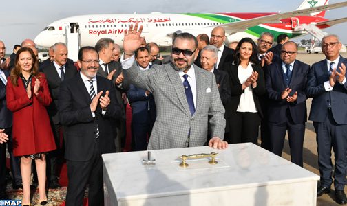 جلالة الملك يضع الحجر الأساس لمحطة جوية جديدة بمطار الرباط -سلا