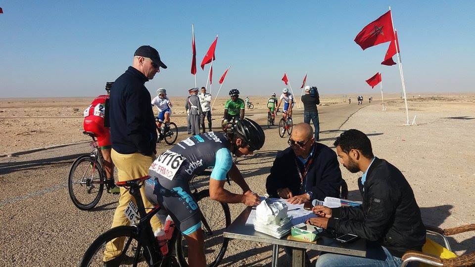 الدراج الجنوب إفريقي باسون غيستاف يفوز بالدورة التاسعة للحاق الدولي الصحراء المغربية