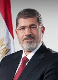 مرسي سقط مغشيا عليه في المحكمة ووصل الى المستشفى متوفى