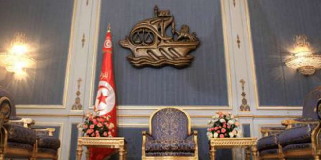 تونس…اجتماع طارىء بين رئيس مجلس النواب و رئيس الحكومة