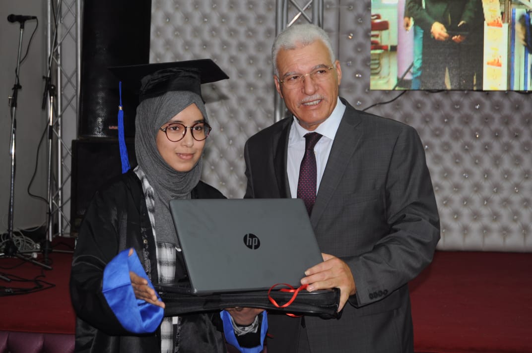 مديرية التعليم بسيدي بنور تنظم حفل التميز الإقليمي احتفاء بالتلاميذ المتفوقين