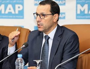الصمدي يعد طلبة الجامعات بعدم الاكتظاظ
