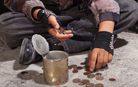 في هذه المدينة يؤدي المتسولون الضرائب