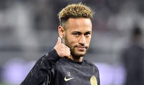 وفد كاتالوني يطير الى باريس سعيا لضم نيمار