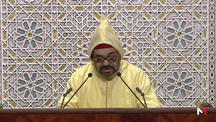 جلالة الملك في خطاب افتتاح البرلمان .. رسائل واضحة لممثلي الشعب والقطاع الخاص