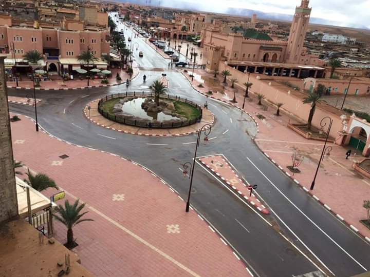 زاگورة تحتضن المؤتمر البيئي الأول حول التغيرات المناخية والهجرة بالواحات المغربية