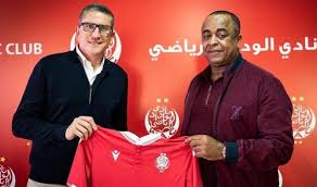 الاسباني غاريدو مدربا جديدا للوداد الرياضي