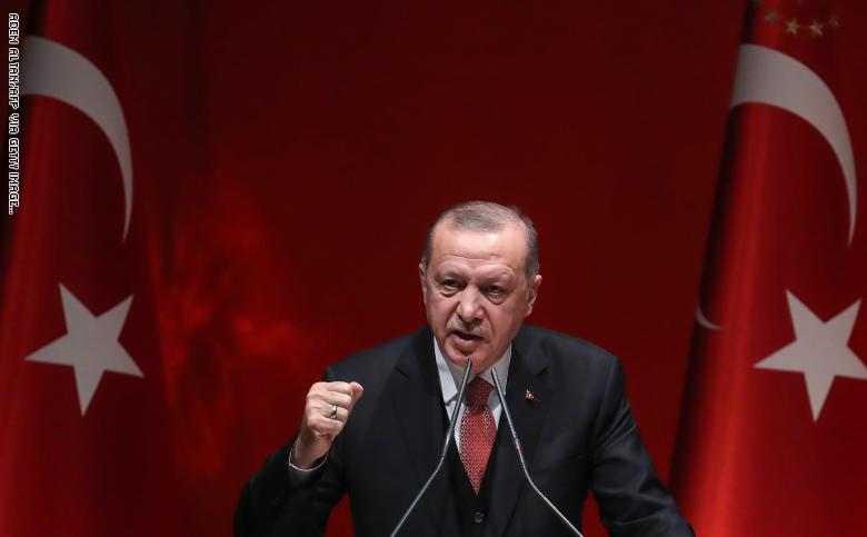 أردوغان يهدد بتدفق ملايين المهاجرين على أوروبا
