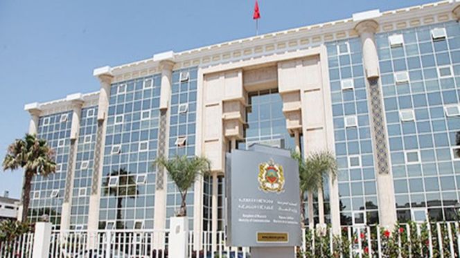 المنشآت الصحفية غير معنية بأي قرار إغلاق