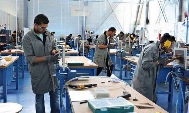 دعوة الحكومة الى تمديد دعم فاقدي الشغل 