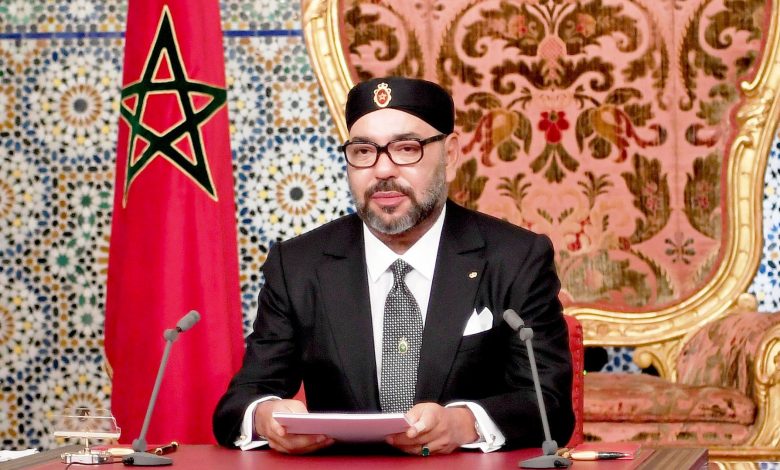 جلالة الملك محمد السادس يجري عملية كللت بالنجاح