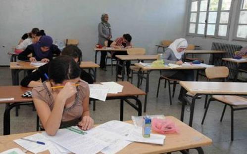 الغش في الامتحانات… سلوك انحرافي يضعف مصداقية التعليم