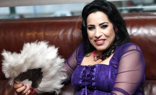 نجاة اعتابو تعلن انفصالها عن زوجها الثاني