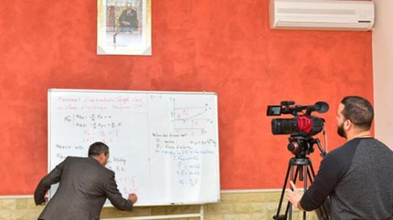 التعليم عن بعد .. أزمة (كوفيد-19) فرصة للارتقاء من ضيق الاضطرار إلى رحابة الاختيار التربوي المكمل