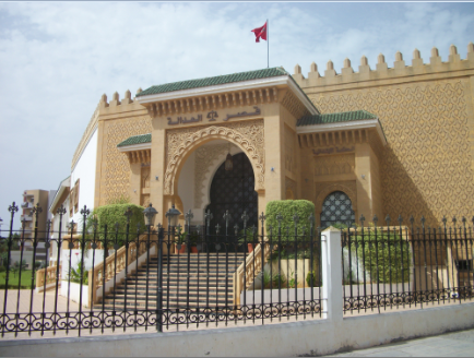الحكم على سارق محل للهواتف بسيدي بنور ب 6 سنوات سجنا نافذا