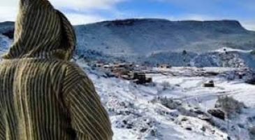 طقس الخميس : باردا نسبيا بكل من مرتفعات الأطلس مصحوبا بصقيع أو بجليد محلي