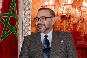 جلالة الملك يهنئ أعضاء المنتخـب الوطني المغربي لكرة القدم بفوزهم بلقب كأس أمم إفريقيا للاعبين المحليين