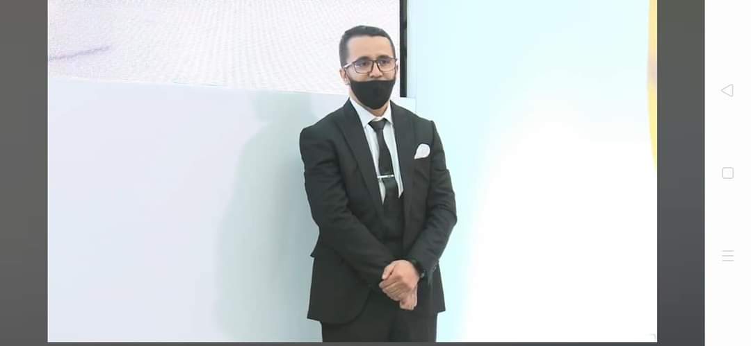 الأستاذ همام السلاوي يفوز بجائزة أستاذ السنة بجهة مراكش آسفي
