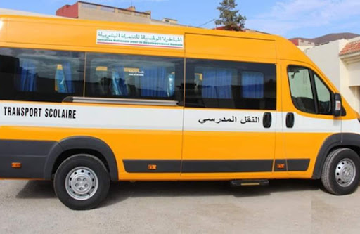 أولياء التلاميذ ينتفضون ضد إقصاء أبنائهم من النقل بسبب التلقيح