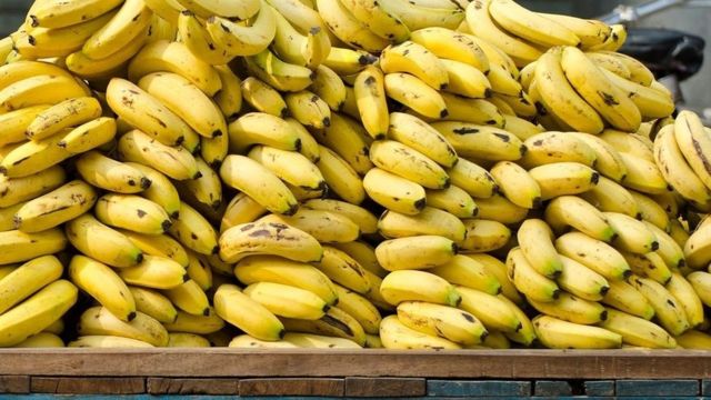 أونسا ينفي الأخبار الزائفة المتداولة حول الموز