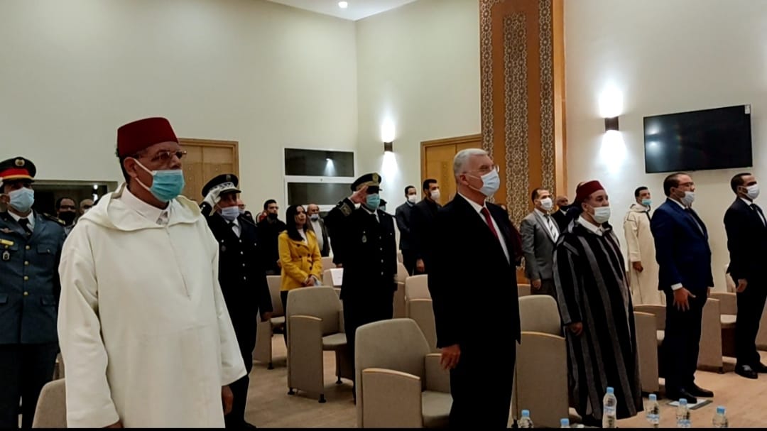 عامل إقليم سيدي بنور يترأس مراسيم الإنصات للخطاب الملكي بمناسبة الذكرى 46 للمسيرة الخضراء