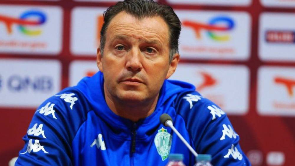 رسميا…الرجاء الرياضي يقيل المدرب مارك فيلموتس