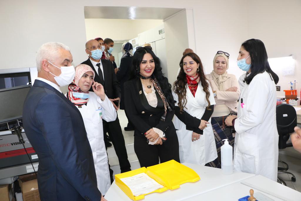 أيت طالب يقوم بزيارة تفقدية للمركز الجهوي لتحاقن الدم بجهة الدار البيضاء-سطات