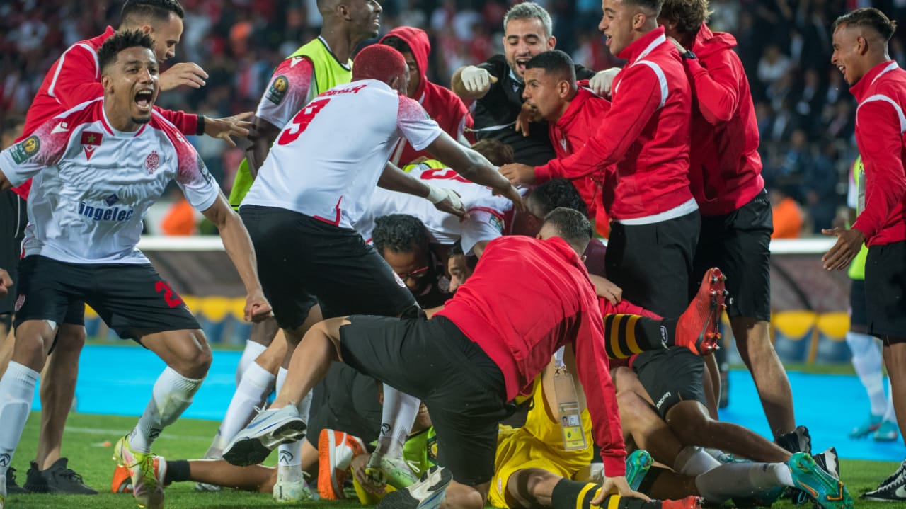 الوداد بطلا لإفريقيا بعد فوزه على الأهلي المصري