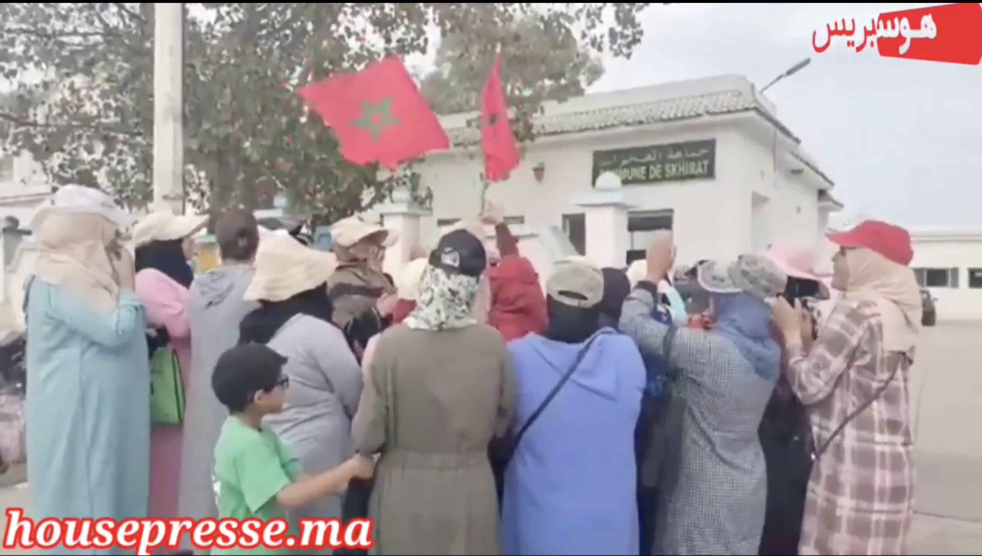 صرخة من أصحاب شكايات الصخيرات: أكثر من 15 لعام وحنا محگورين والمسؤولين الحاليين ديال الجماعة ما عقلينش علينا