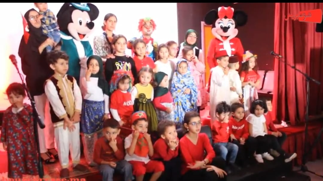 تمارة ..مؤسسة الحنان للتربية والتعليم الأولي تخلد ذكرى المسيرة الخضراء وعيد الاستقلال