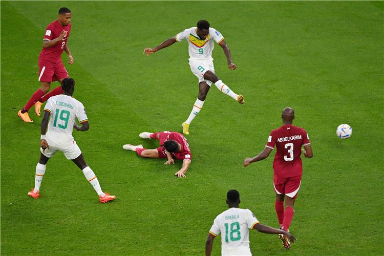 السنغال تفوز على قطر بثلاثية مُقابل هدف