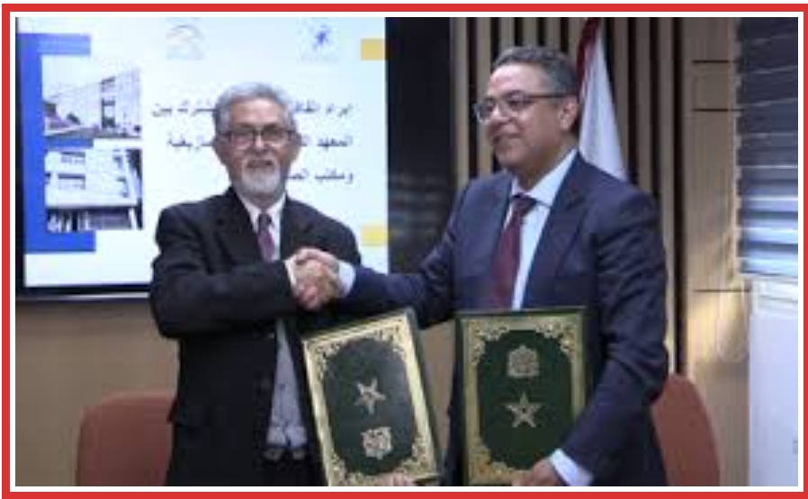 تفعيل الطابع الرسمي للأمازيغية: مكتب الصرف والمعهد الملكي للثقافة الامازيغية يوقعان اتفاقية شراكة