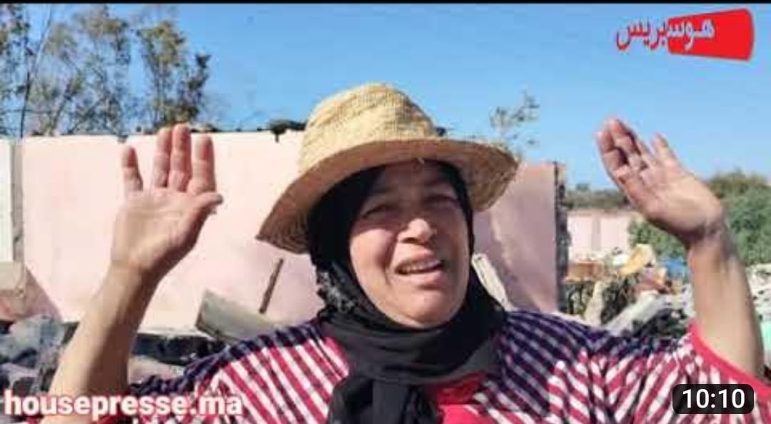 بالفيديو ..السلطات المحلية بالصخيرات تشرد المئات من أسر ساكنة دور الصفيح واستياء عارم من غياب المجلس الجماعي