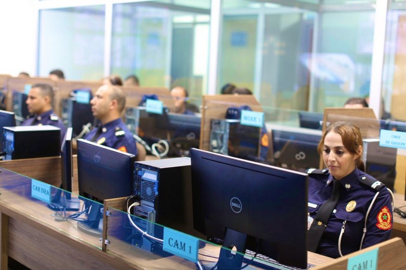اعتقال شخص مرتبط بشبكة إجرامية تنشط في المس بنظم المعالجة الآلية للمعطيات الرقمية وقرصنة المكالمات الهاتفية