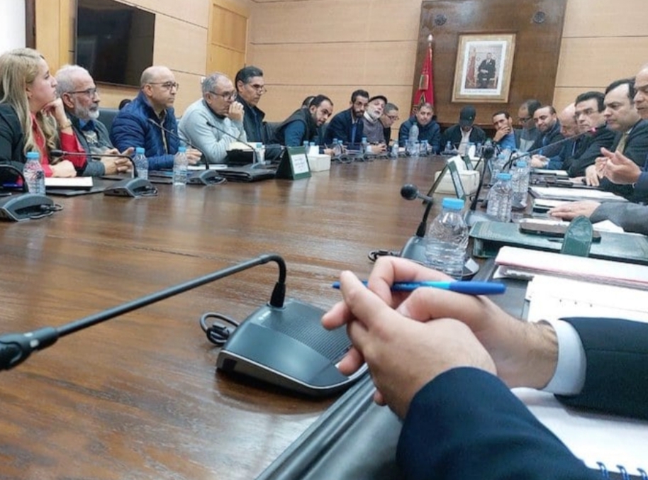 في لقاء مطول تنسيقيات التعليم تتشبث بمطالبها واللجنة الوزارية تطلب مهلة للتشاور