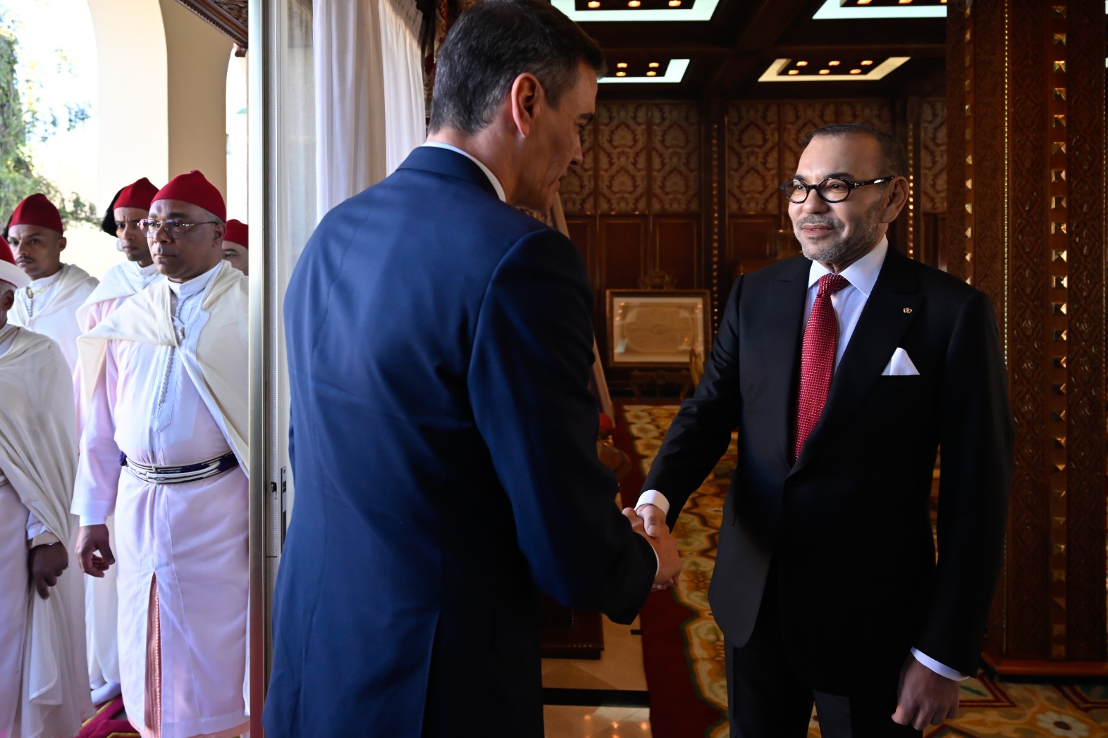 الملك محمد السادس يستقبل رئيس حكومة المملكة الإسبانية