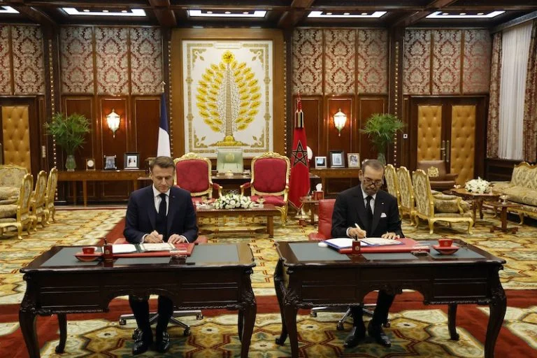 توقيع 22 اتفاقية استراتيجية تعزز الشراكة المغربية الفرنسية في مجالات الاقتصاد والتنمية