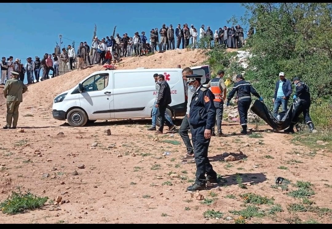 مدينة ابن أحمد تهتز على وقع جريمة مروّعة: العثور على لحوم بشرية داخل مرحاض مسجد.