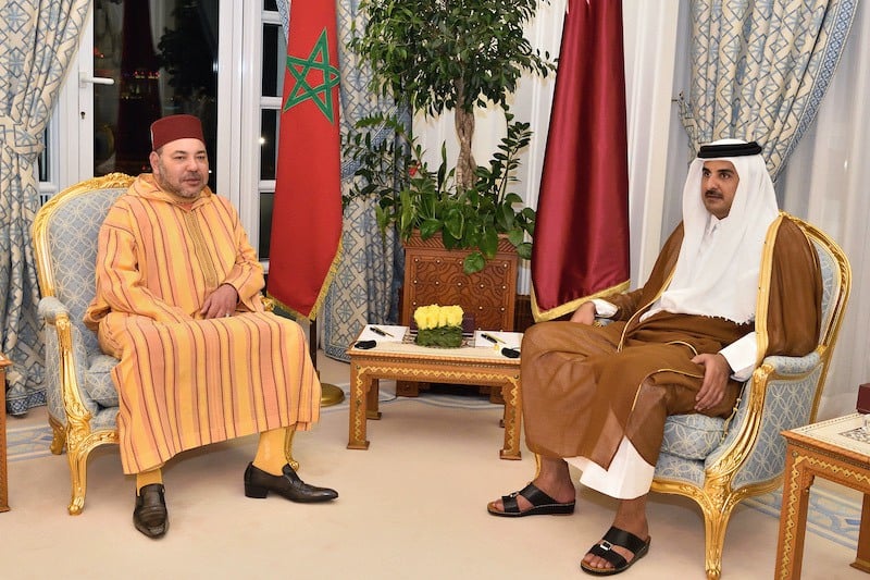 الملك محمد السادس يؤكد تضامن المغرب مع قطر ويدين الهجوم الإيراني على قاعدة العديد.