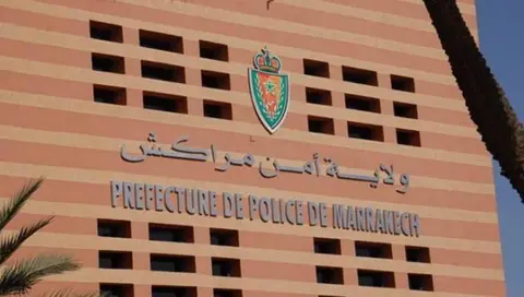 توقيف “زماگري” متورط في استدراج زبائن لسطح ملهى ليلي بمراكش.
